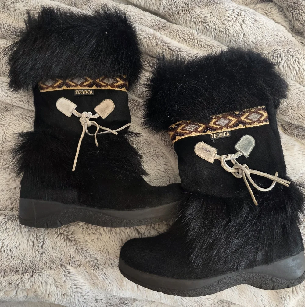 Vintage Tecnica Black Fur Après Ski Boots | Size 6.5- 7 | Made in Italy